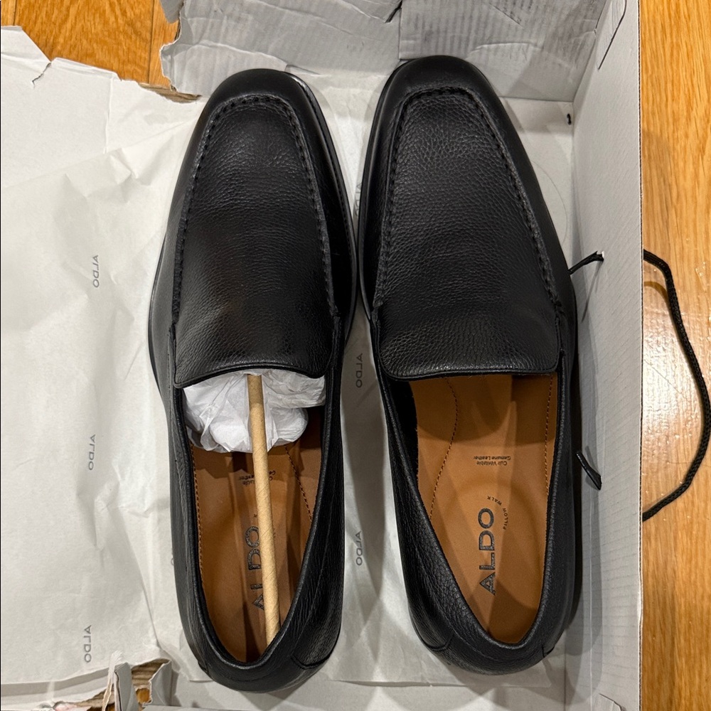 Aldo Black Leather Slip-On Loafers with Tan Insole